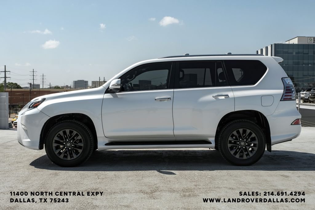 Used 2023 White Pearl Lexus 460 image 9