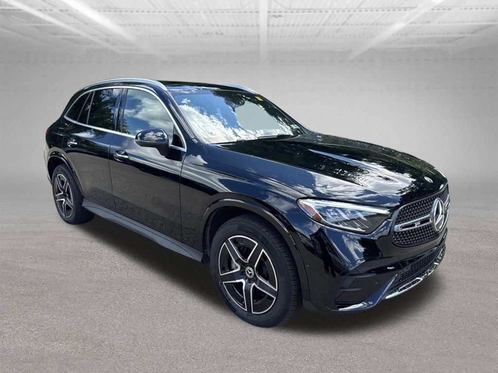 Used 2026 Black Mercedes-Benz GLC 300 image 7