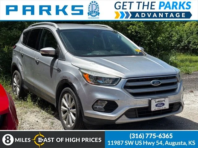 2017 Ford Escape Titanium's photo