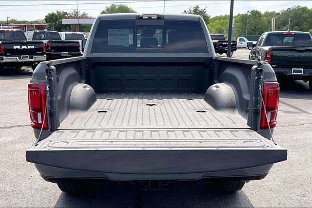 New 2026 Ceramic Gray Clear-Coat Exterior Paint RAM Laramie image 16