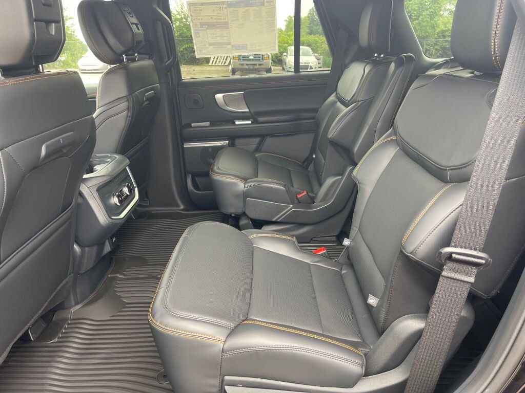 New 2027 Agate Black Metallic Ford Tremor image 20