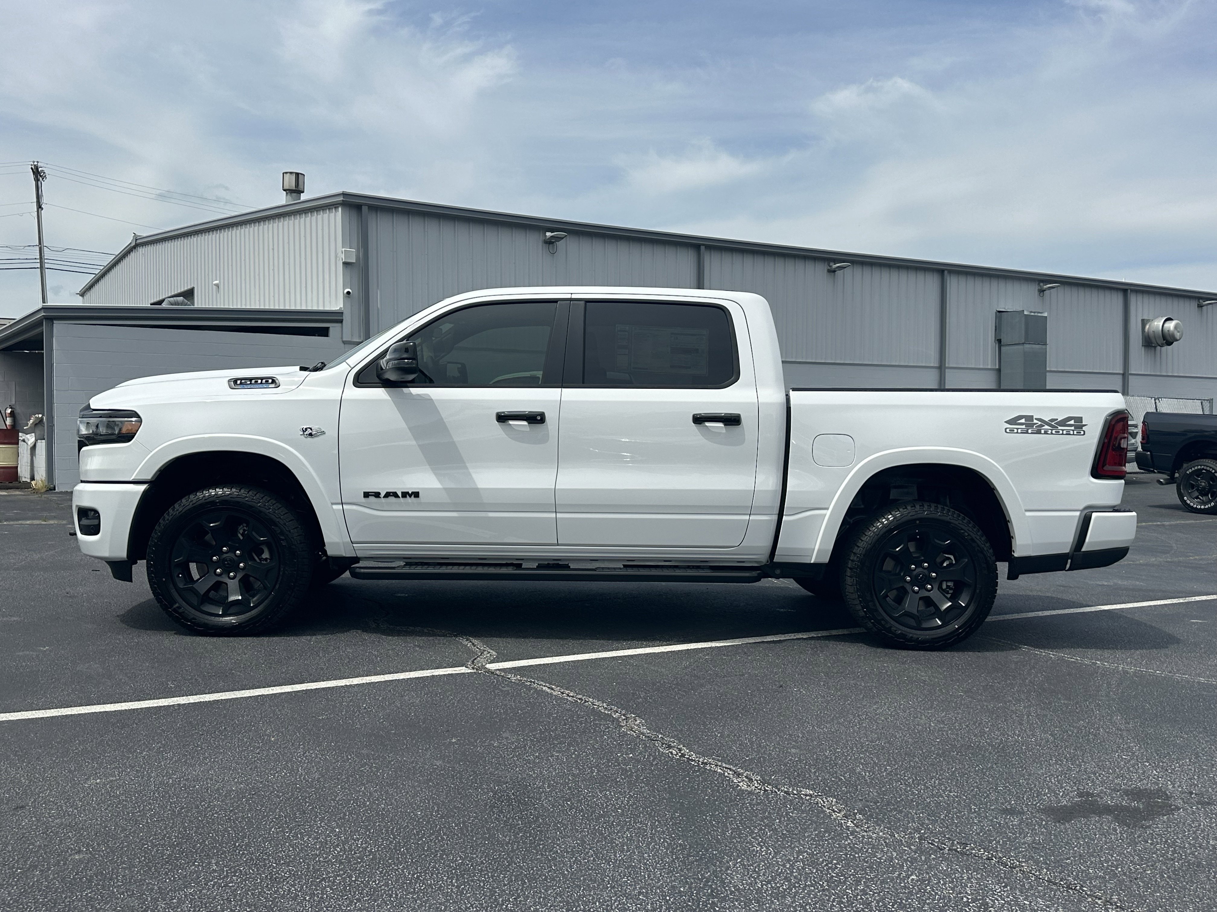 New 2026 Bright White Clear-Coat Exterior Paint RAM Big Horn image 5