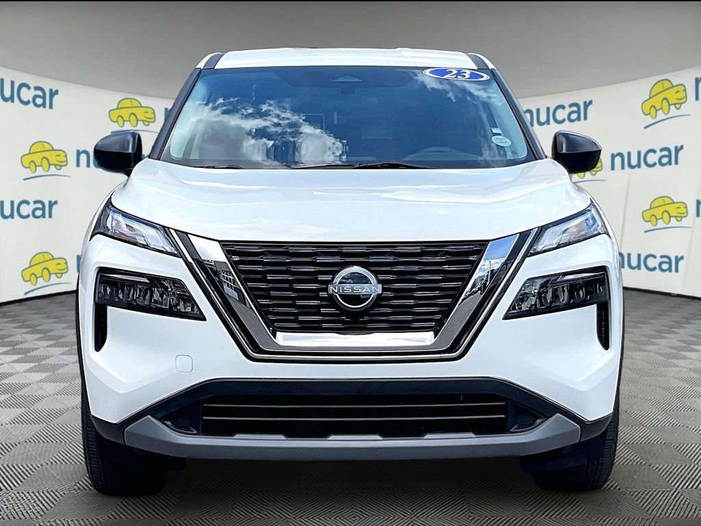 Used 2023 White Nissan S image 2