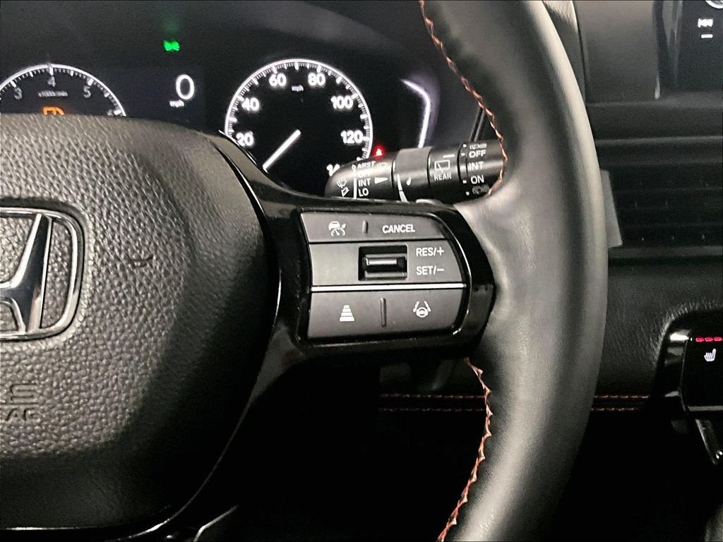 Used 2025 Silver Honda TrailSport image 25