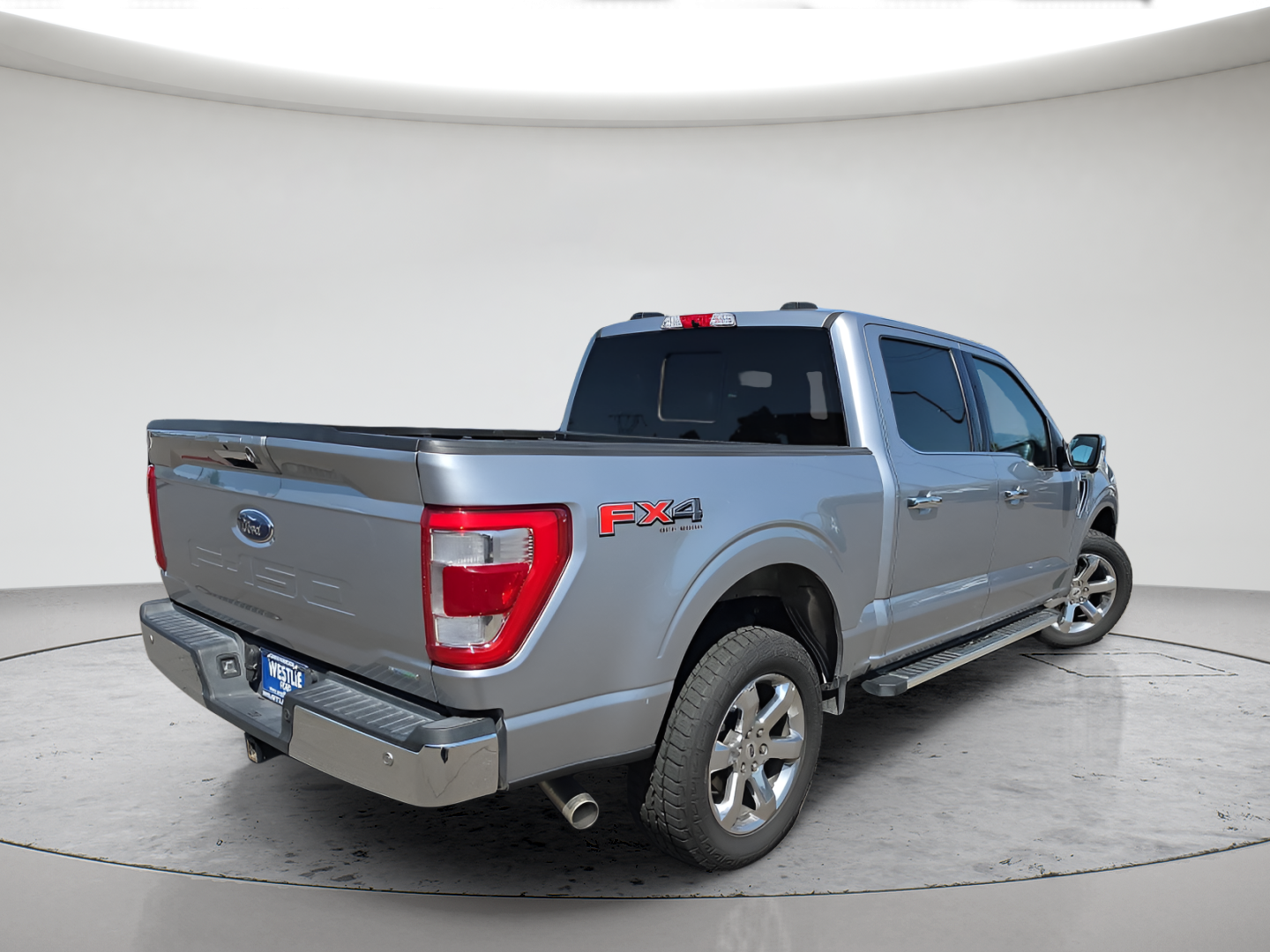 Used 2022 Silver Metallic Ford Lariat image 5