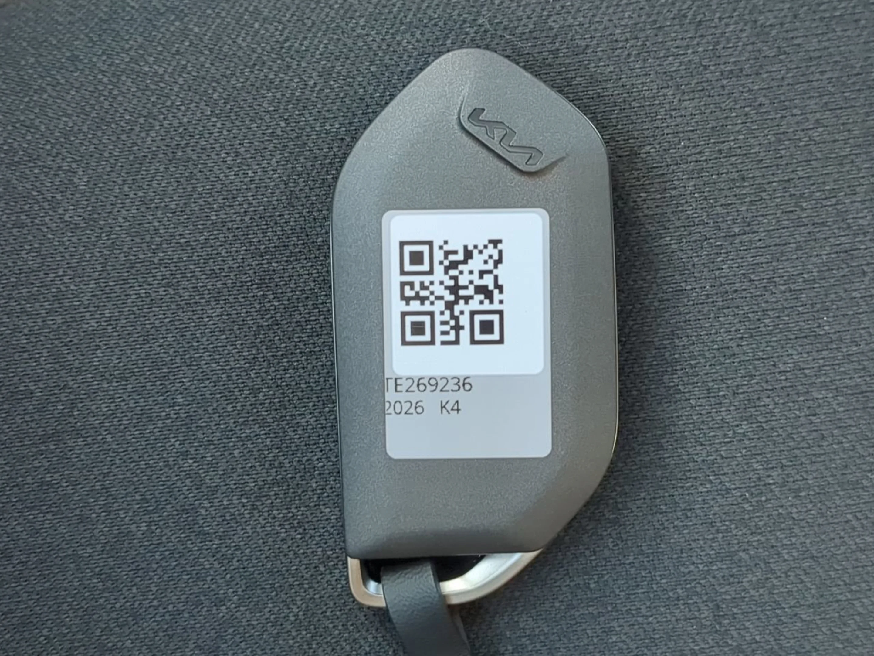 New 2026 Snow White Pearl Kia LXS image 42