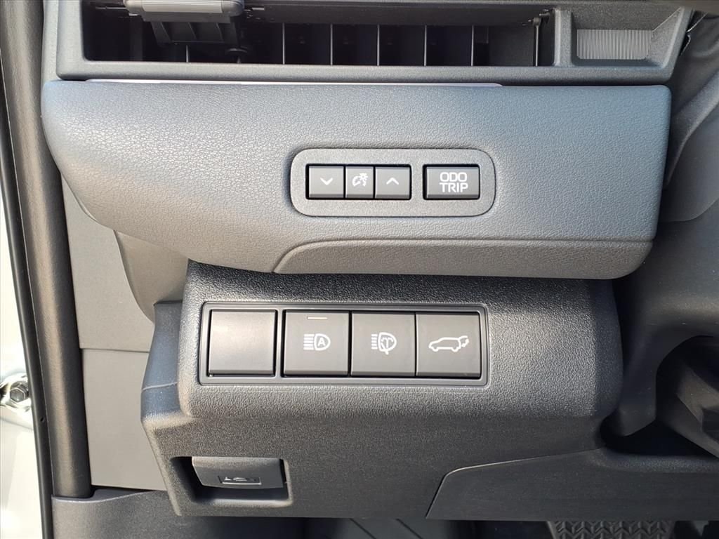 New 2026  Toyota SE image 11