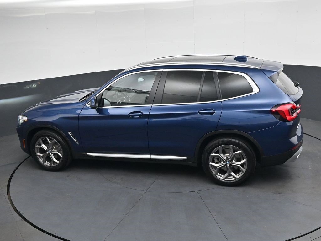 Used 2023 Phytonic Blue Metallic BMW sDrive30i image 24