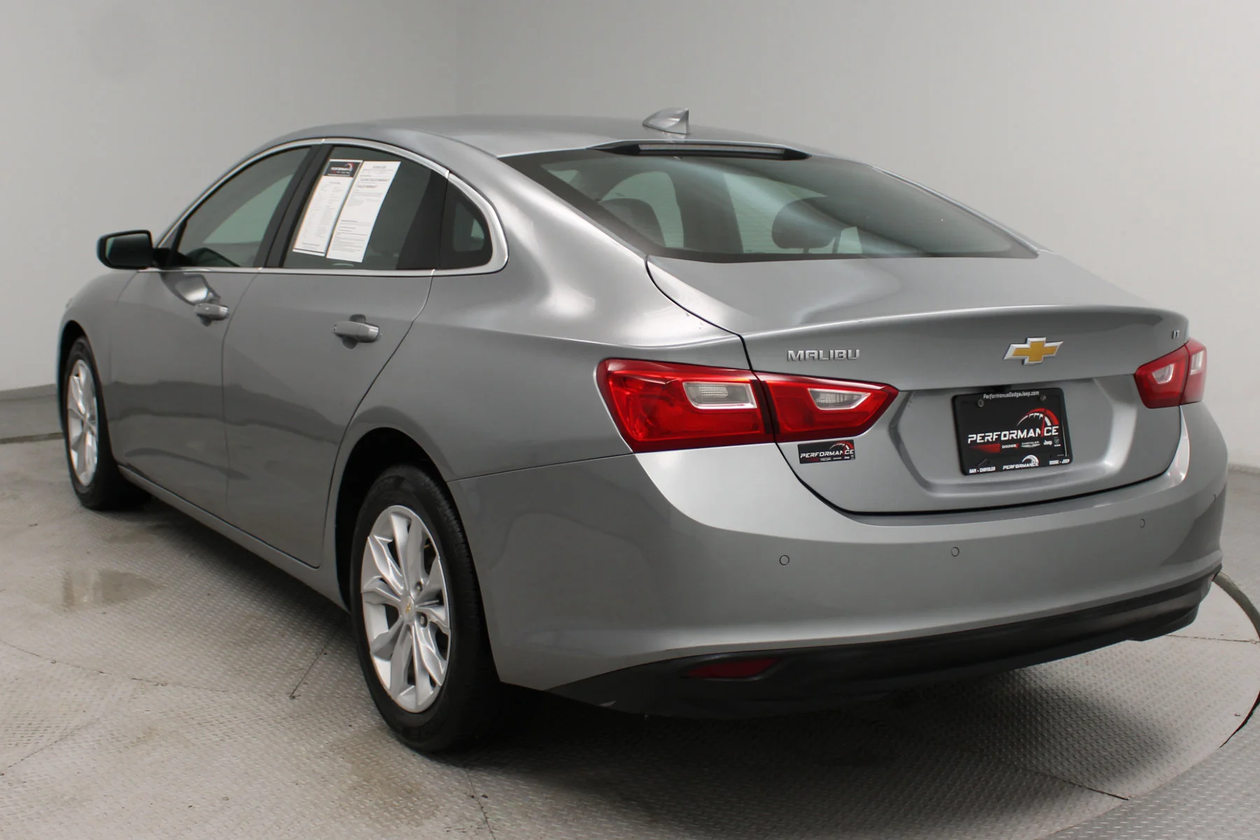Used 2025 Sterling Gray Metallic Chevrolet 4dr Sdn 1LT image 33