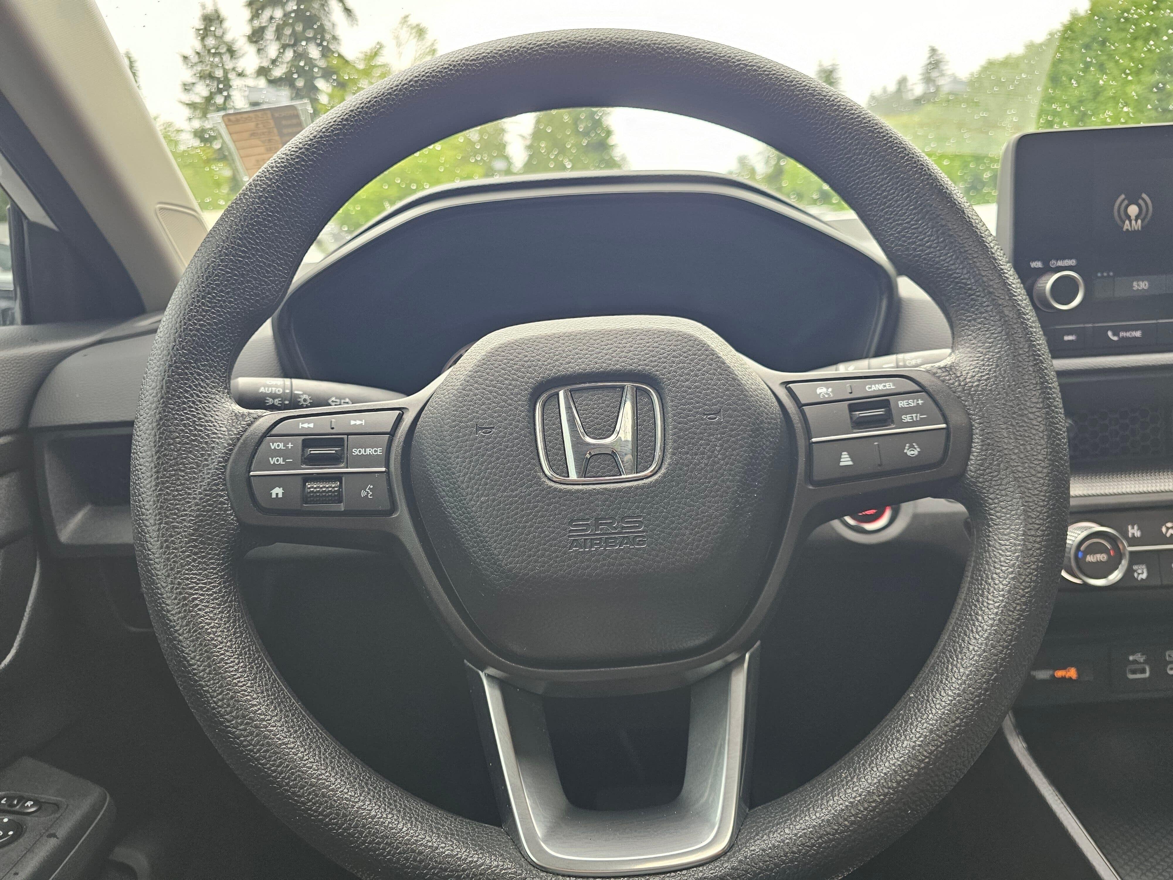 Used 2023 Platinum White Pearl Honda EX image 23
