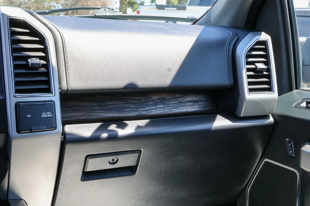 Used 2019 Red Ford Lariat image 17
