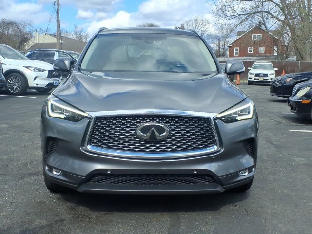 Used 2020 Gray INFINITI Sensory image 3