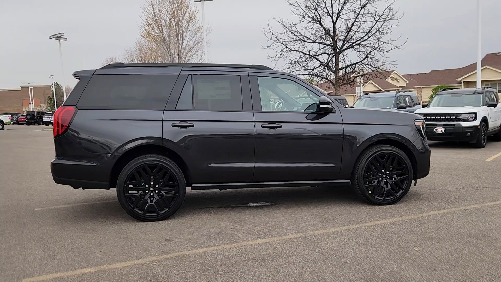 New 2026 Dark Matter Gray Metallic Ford Platinum image 11
