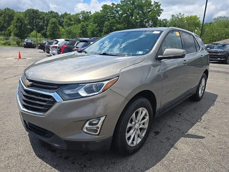 Used 2019 Gray Chevrolet LT image 3