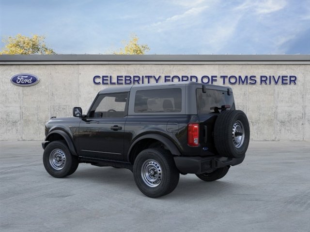 New 2025 Shadow Black Ford Base image 4