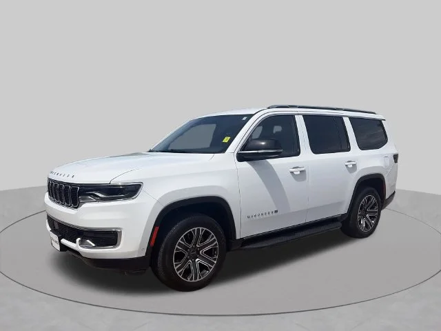 2025 Jeep Wagoneer Base