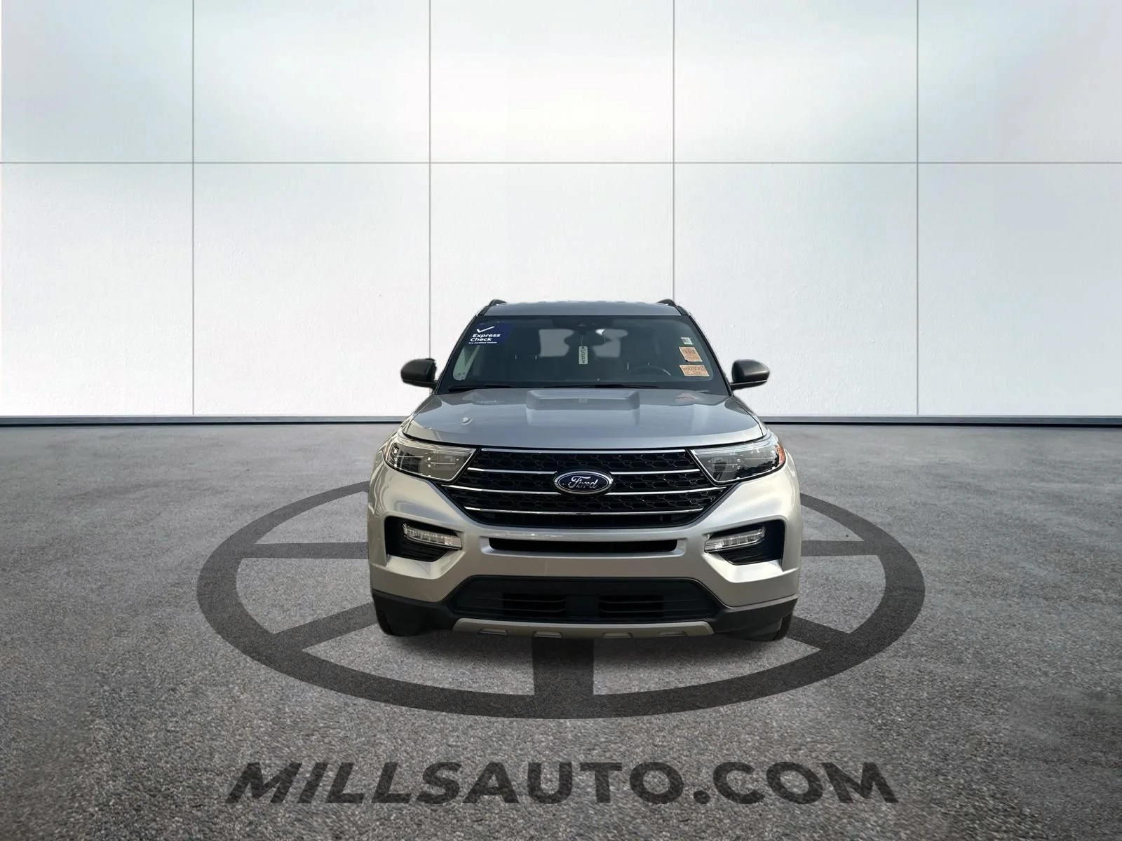 Used 2024 Ford Explorer XLT with VIN 1FMSK8DH3RGA87457 for sale in Baxter, Minnesota