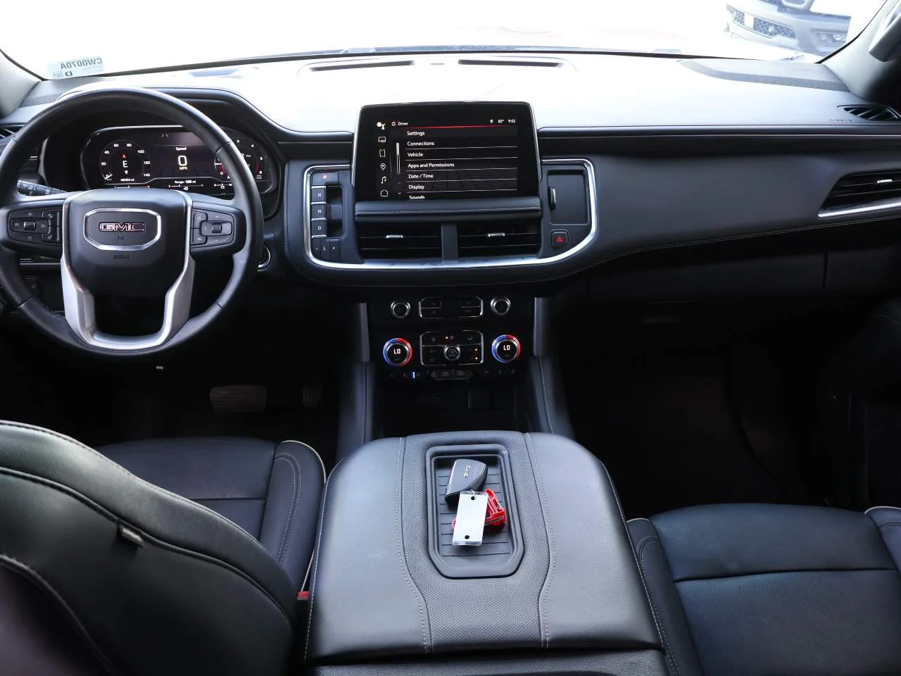 Used 2023 Sterling Metallic GMC SLT image 15