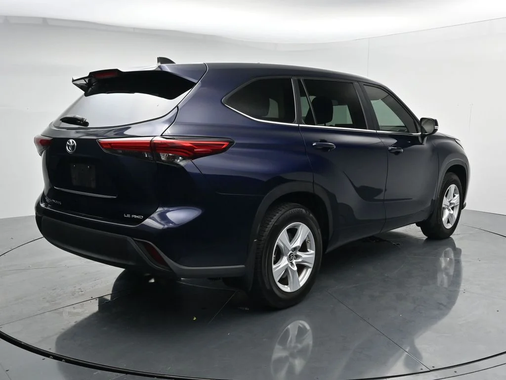 Used 2023 Blue Toyota LE image 7