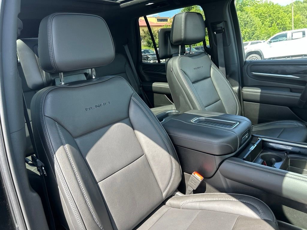 Used 2024 Onyx Black GMC Denali image 50