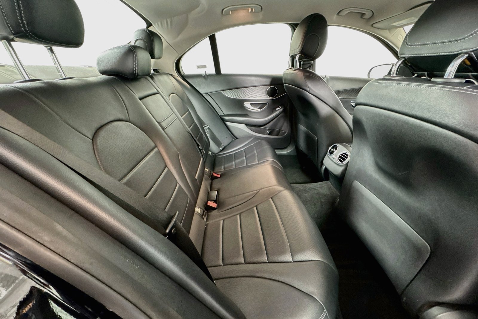 Certified Used 2016 Black Mercedes-Benz C 300 image 25