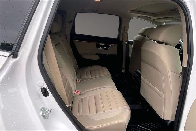 Used 2020 White Honda EX image 25