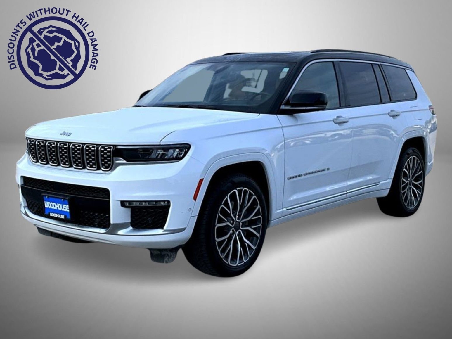 Used 2025 White Jeep Summit image 1