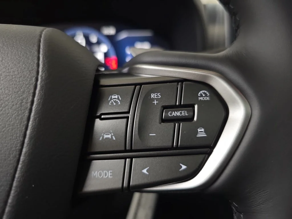 New 2026 Iridium Lexus F SPORT DESIGN AWD image 17
