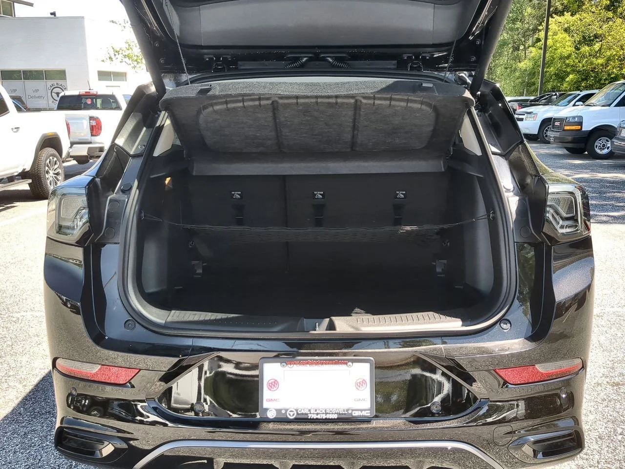 New 2026 Ebony Twilight Metallic Buick Avenir image 25