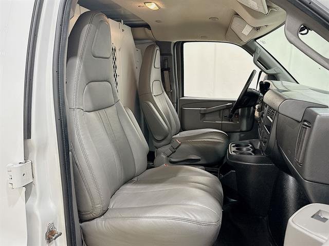 2020 Chevrolet Express Cargo Work Van - Photo 53