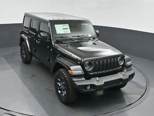 New 2026 Black Clear-Coat Exterior Paint Jeep 85th Anniversary Edition image 39