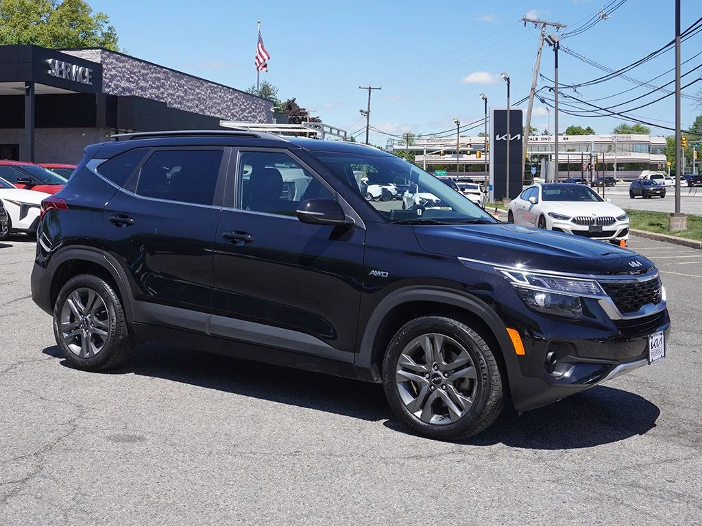 Used 2023 Kia Seltos S with VIN KNDEUCAA5P7367318 for sale in Riverdale, NJ