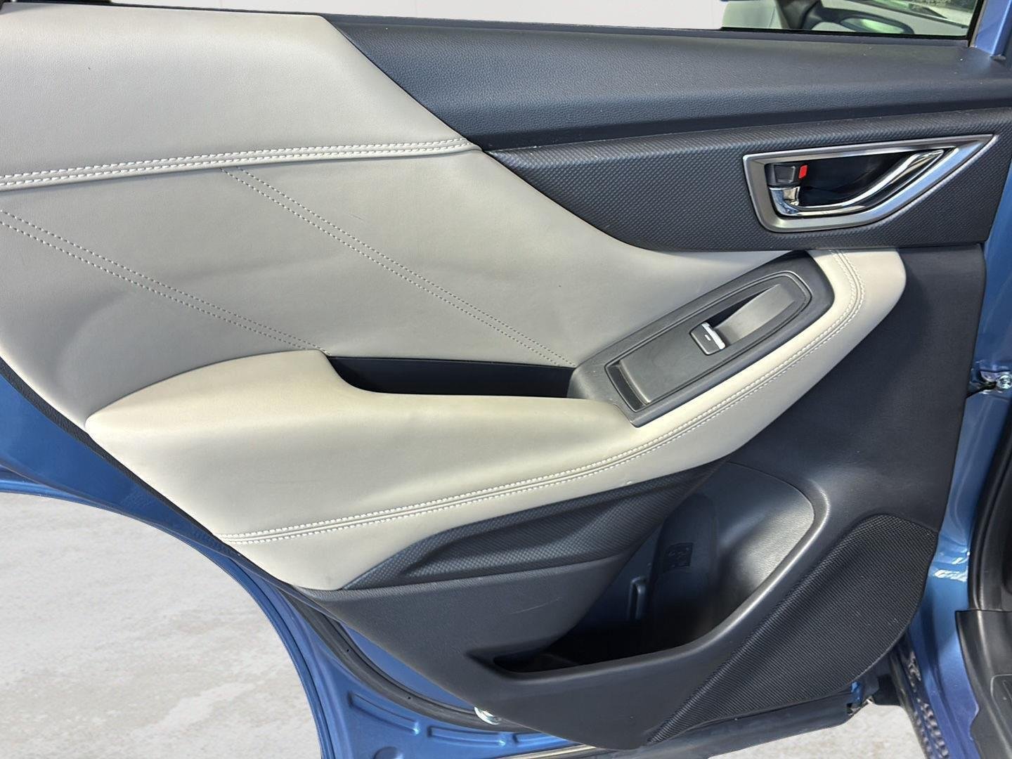 Used 2019 Horizon Blue Pearl Subaru Limited image 22