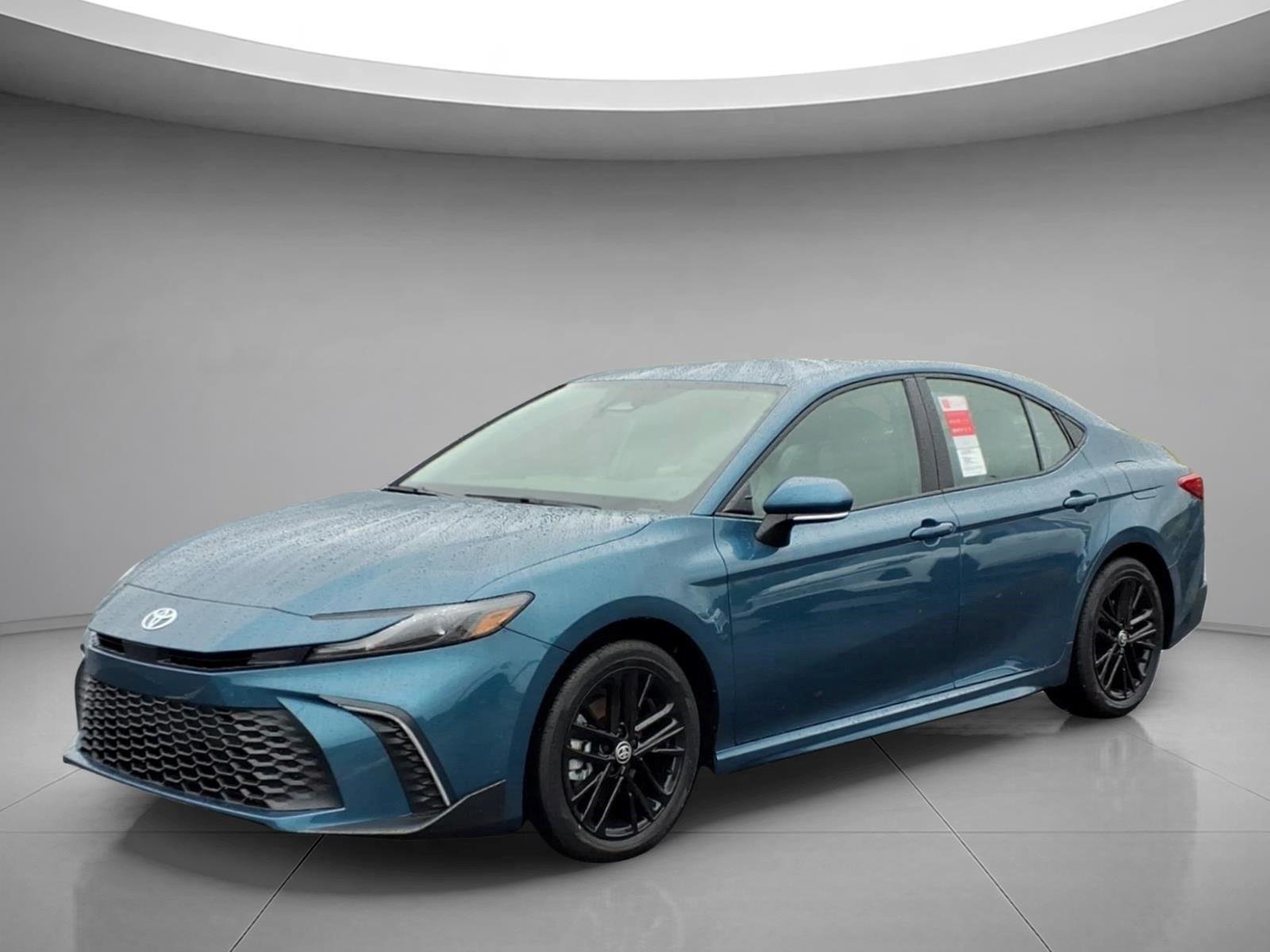 New 2026 Ocean Gem Toyota SE image 1