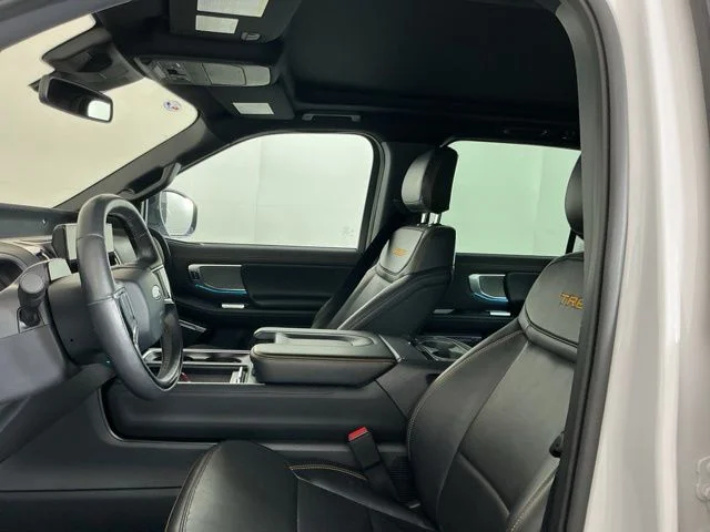 Used 2025 White Ford Tremor image 15
