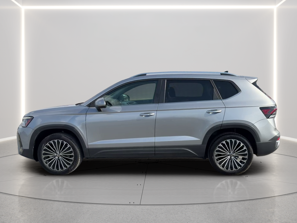 Used 2025  Volkswagen 1.5T SE image 8