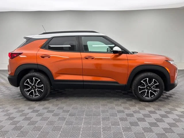 Used 2023 Vivid Orange Metallic Chevrolet ACTIV image 7