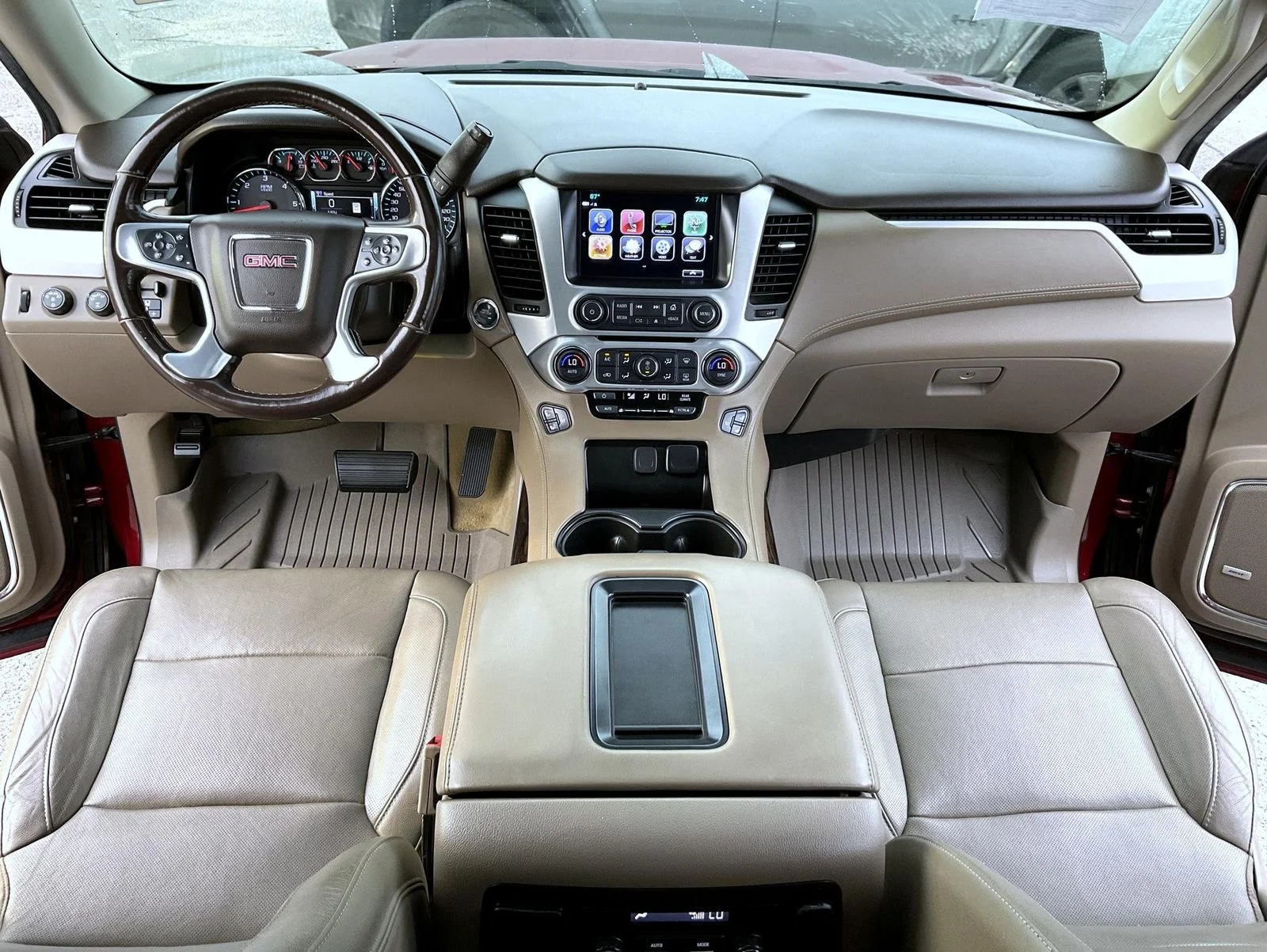 Used 2018 Red GMC SLT image 12
