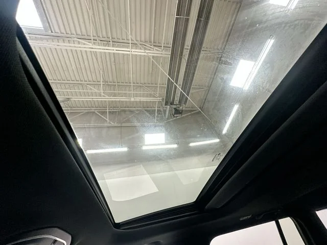 New 2026 Baltic Gray Metallic Clear-Coat Exterior Paint Jeep Laredo X image 17