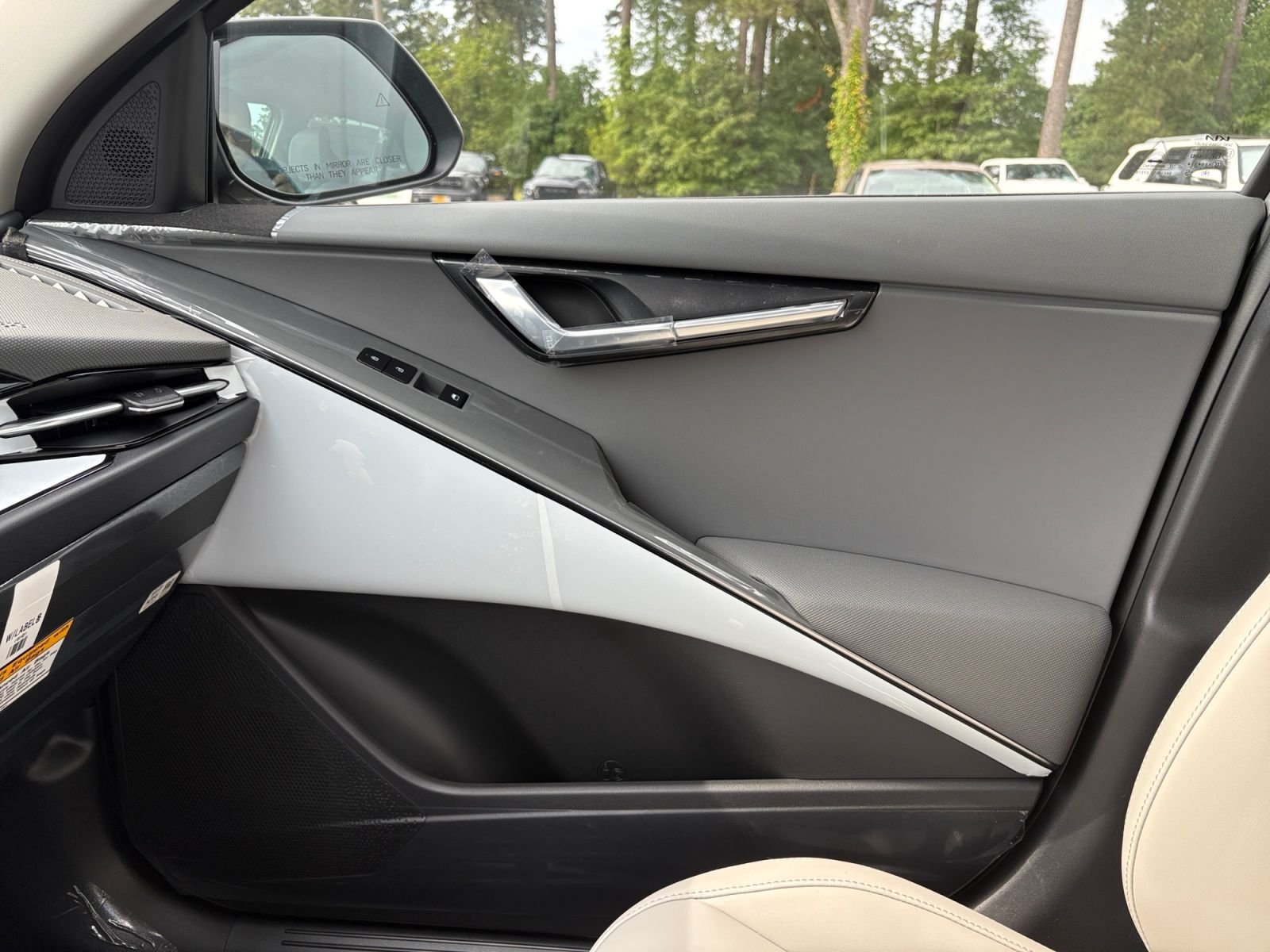 New 2026 Steel Gray Kia EX image 30