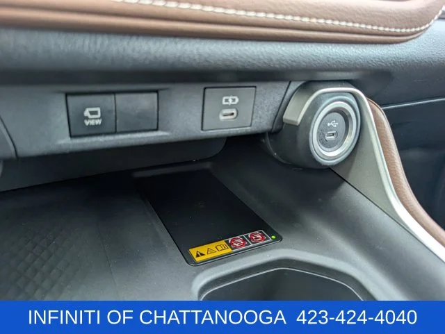 Used 2024 Black Toyota Platinum image 17