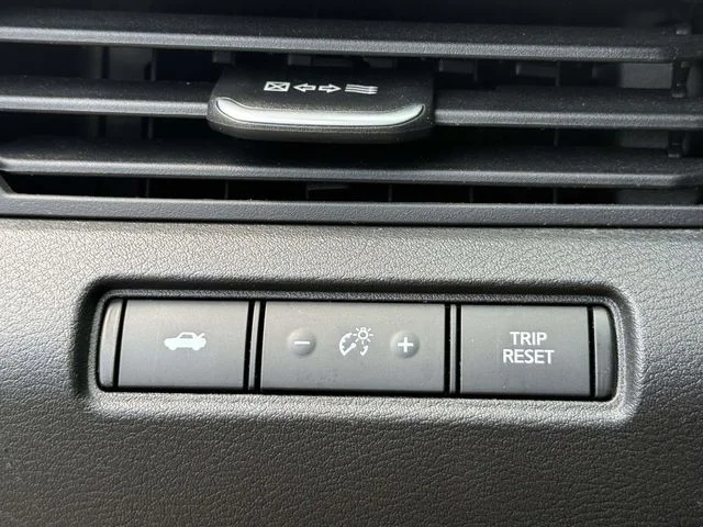 Used 2023 Gun Metallic Nissan 2.5 SR image 28