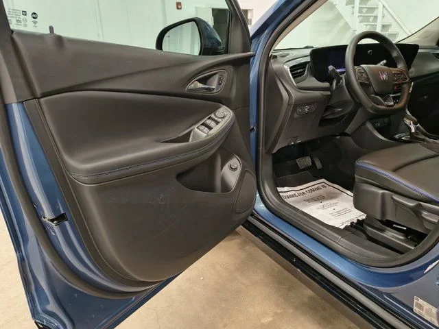 Used 2025 Blue Buick Sport Touring image 9