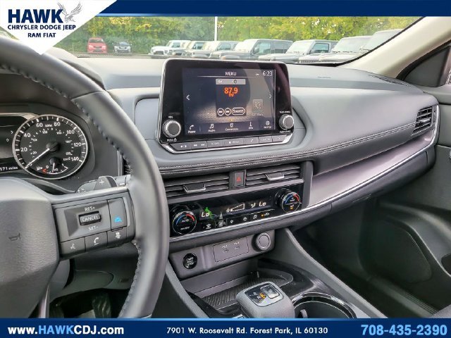 Used 2026 White Nissan SV image 22