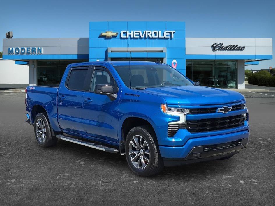 Used 2024 Glacier Blue Metallic Chevrolet RST image 7