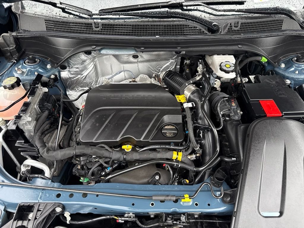 Used 2025 Blue Buick Preferred image 12
