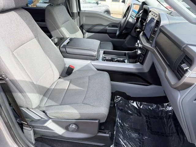 Used 2024 Silver Metallic Ford XLT image 26