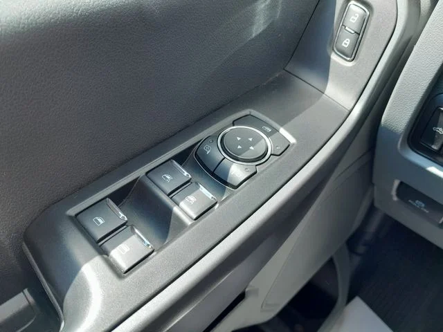 Used 2026 Gray Metallic Ford XLT image 32