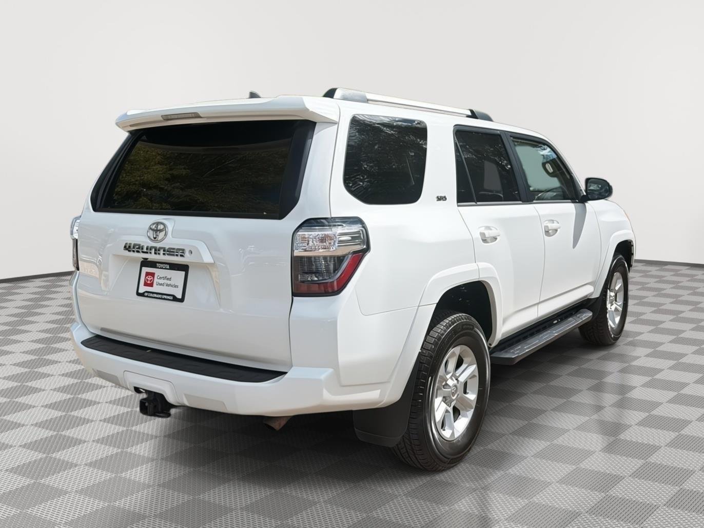 Certified Used 2019 Super White Toyota SR5 image 7