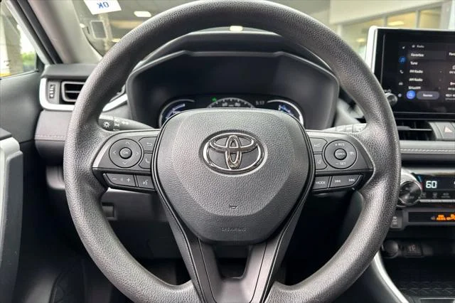 Certified Used 2025 ICE CAP Toyota  image 23